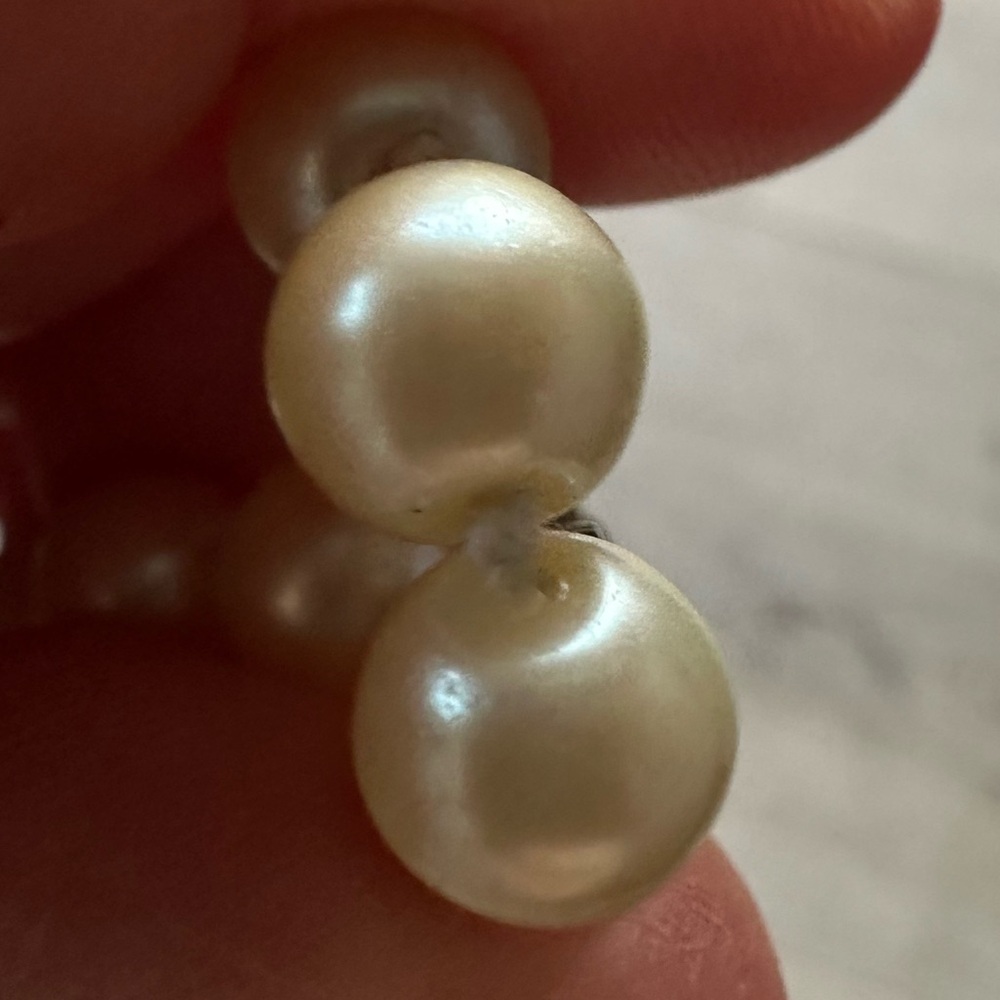 Vintage Monet Knotted Glass Pearls 28” - Picture 4 of 4